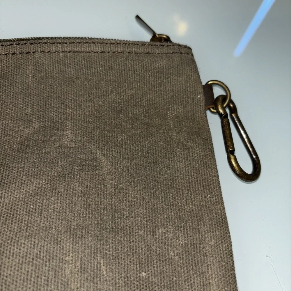 Diodrio Canvas Portfolio Laptop Bag Green Khaki W/ Leather Accents 14.5